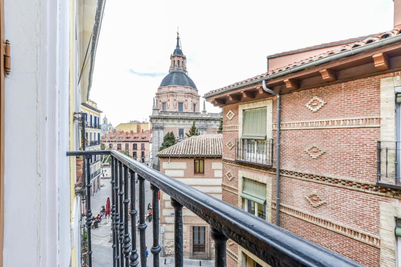 Cava Baja Apartamento Apartment Madrid Exterior photo